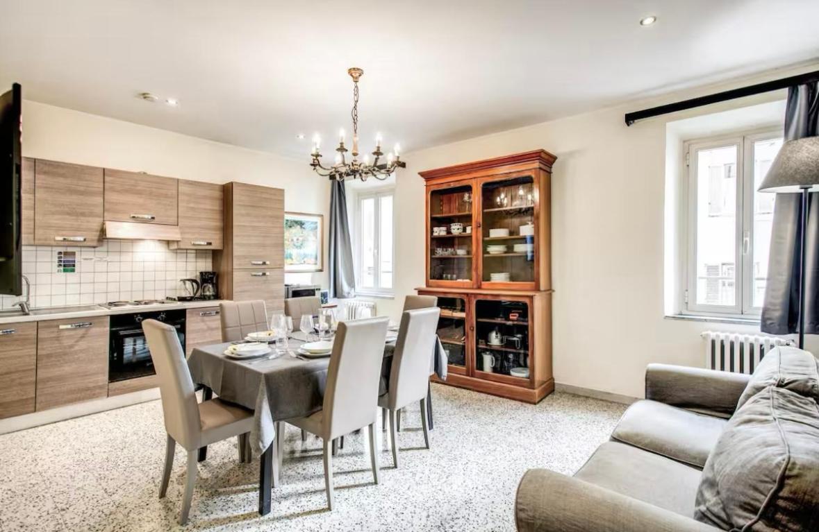 Appia Luxury Appartement *